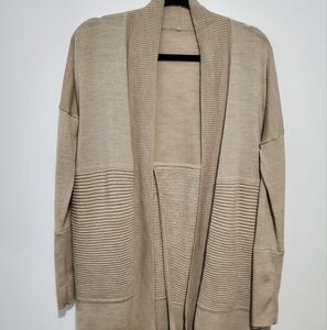 Lululemon Sit In Lotus Wrap, Beige, Small